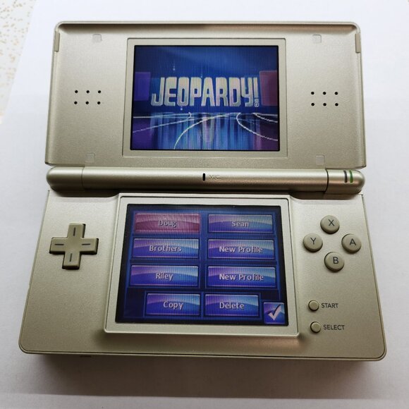 Jeopardy DS Game - Picture 4 of 4